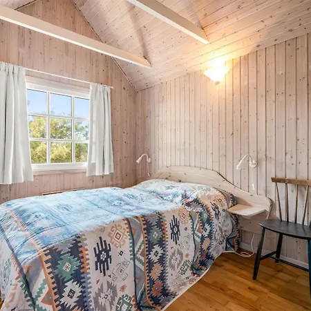 Semesterbostad Antonetta - 80m From The Sea By Interhome