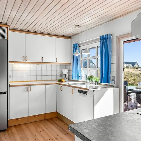 Semesterbostad Antonetta - 80m From The Sea By Interhome *