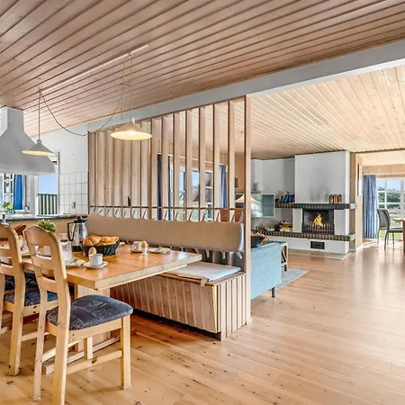 Antonetta - 80m From The Sea By Interhome *